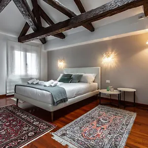 Apartment San Pantalon Luxury Penthouse R&r 